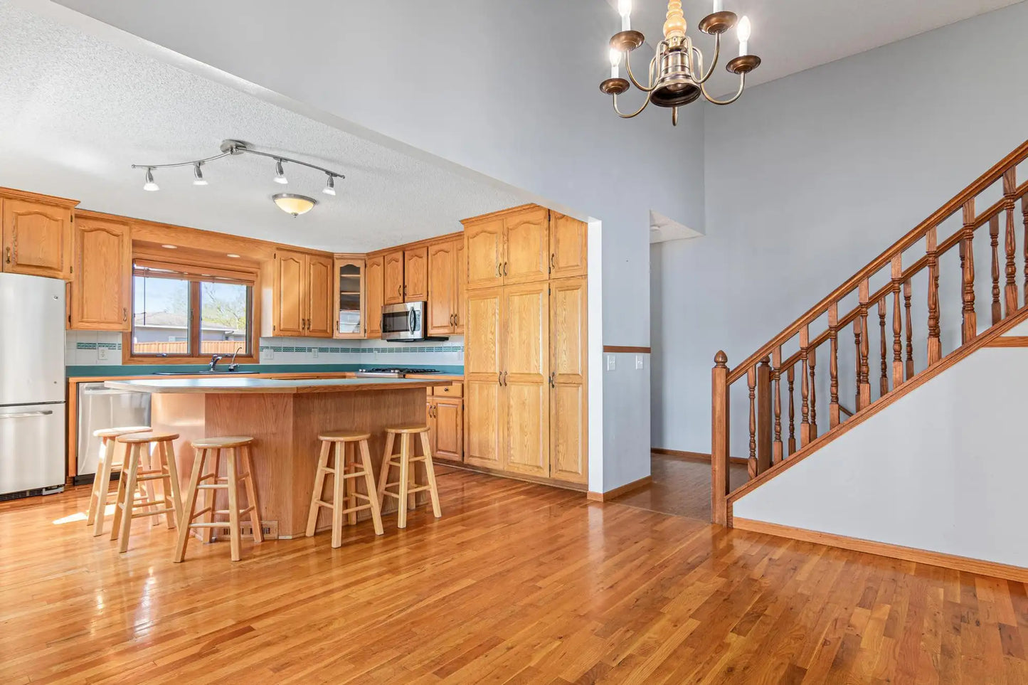 14790 Dundee Avenue, Apple Valley, MN 55124