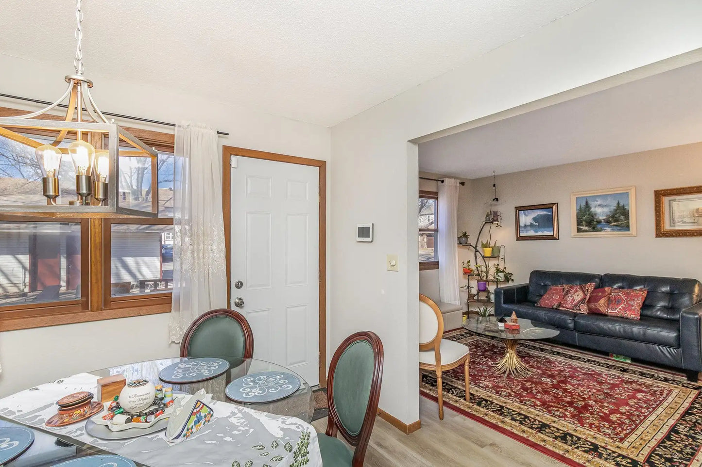 911 Marion Street, Saint Paul, MN 55117