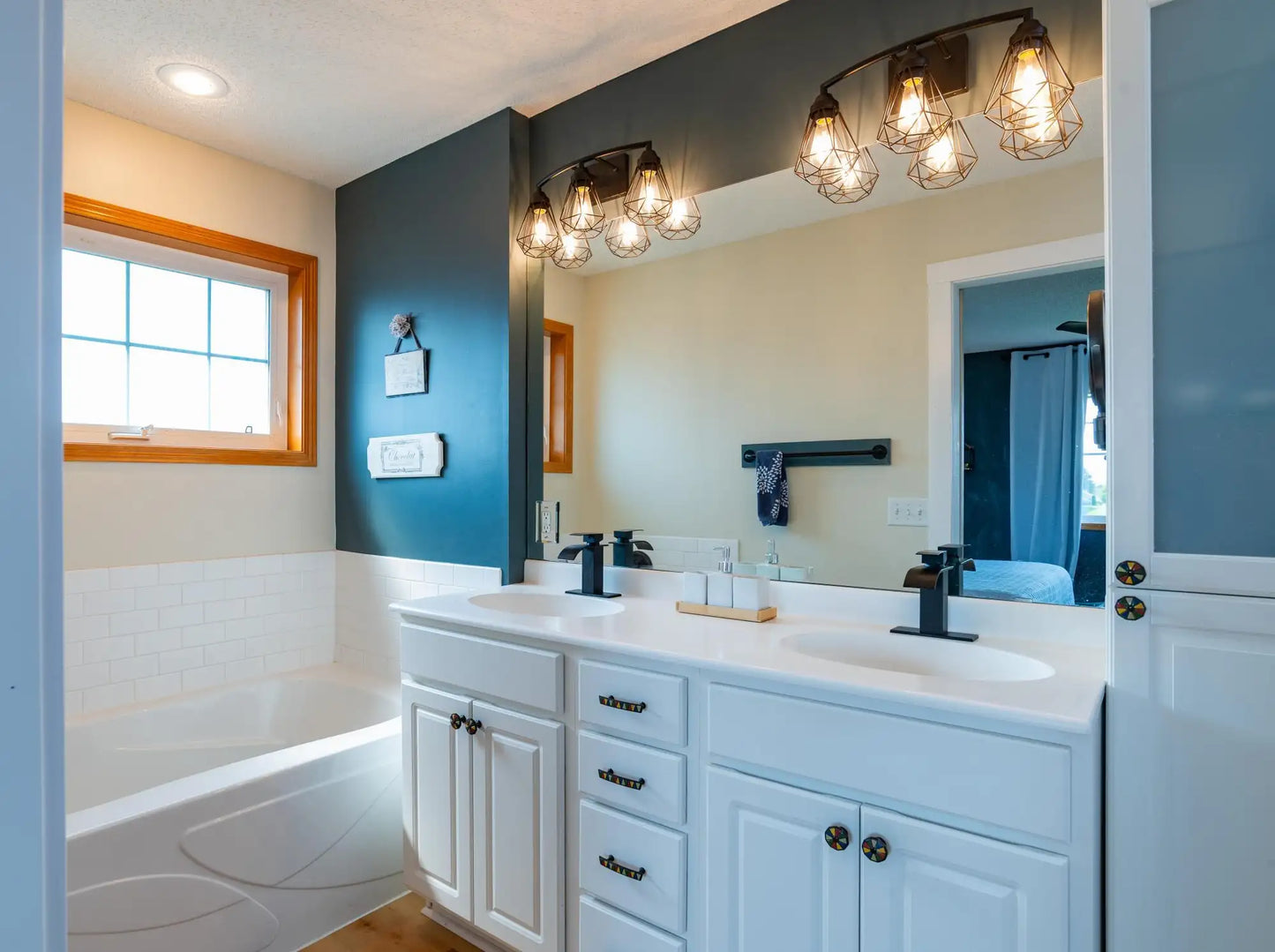 1715 Lusitano Street, Shakopee, MN 55379