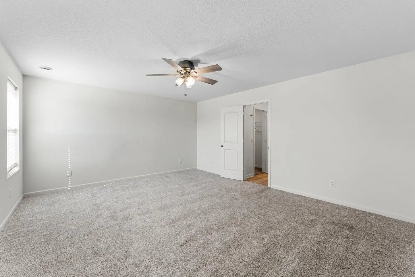 19220 Sanford Avenue, Big Lake, MN 55309