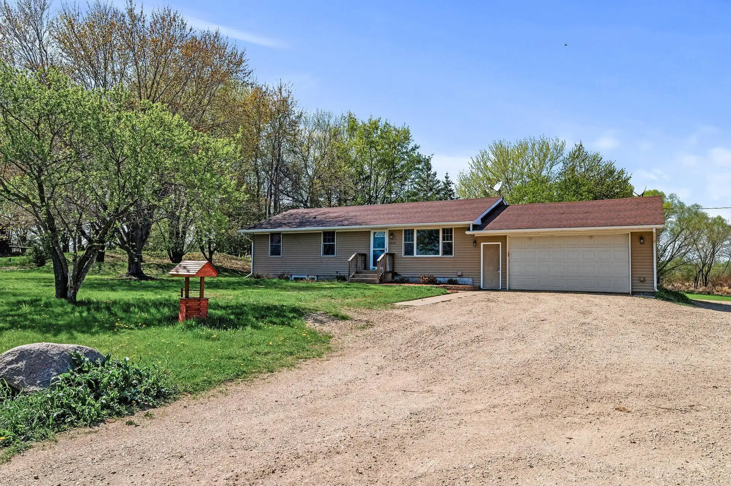 7349 Variolite Drive, Stanford Twp, MN 55398