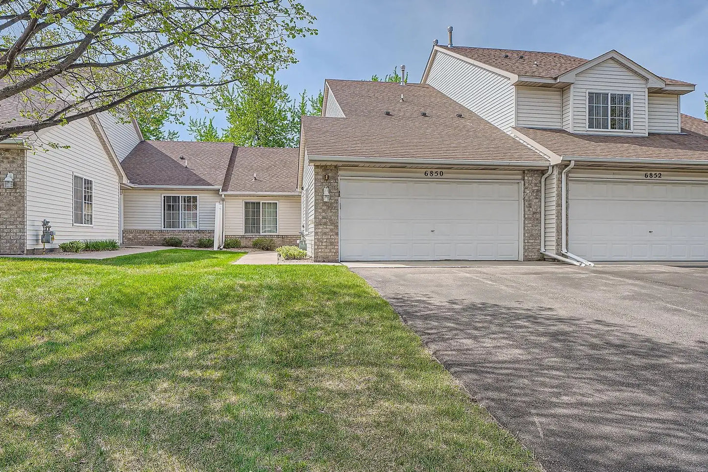 6850 Benton Way, Inver Grove Heights, MN 55076