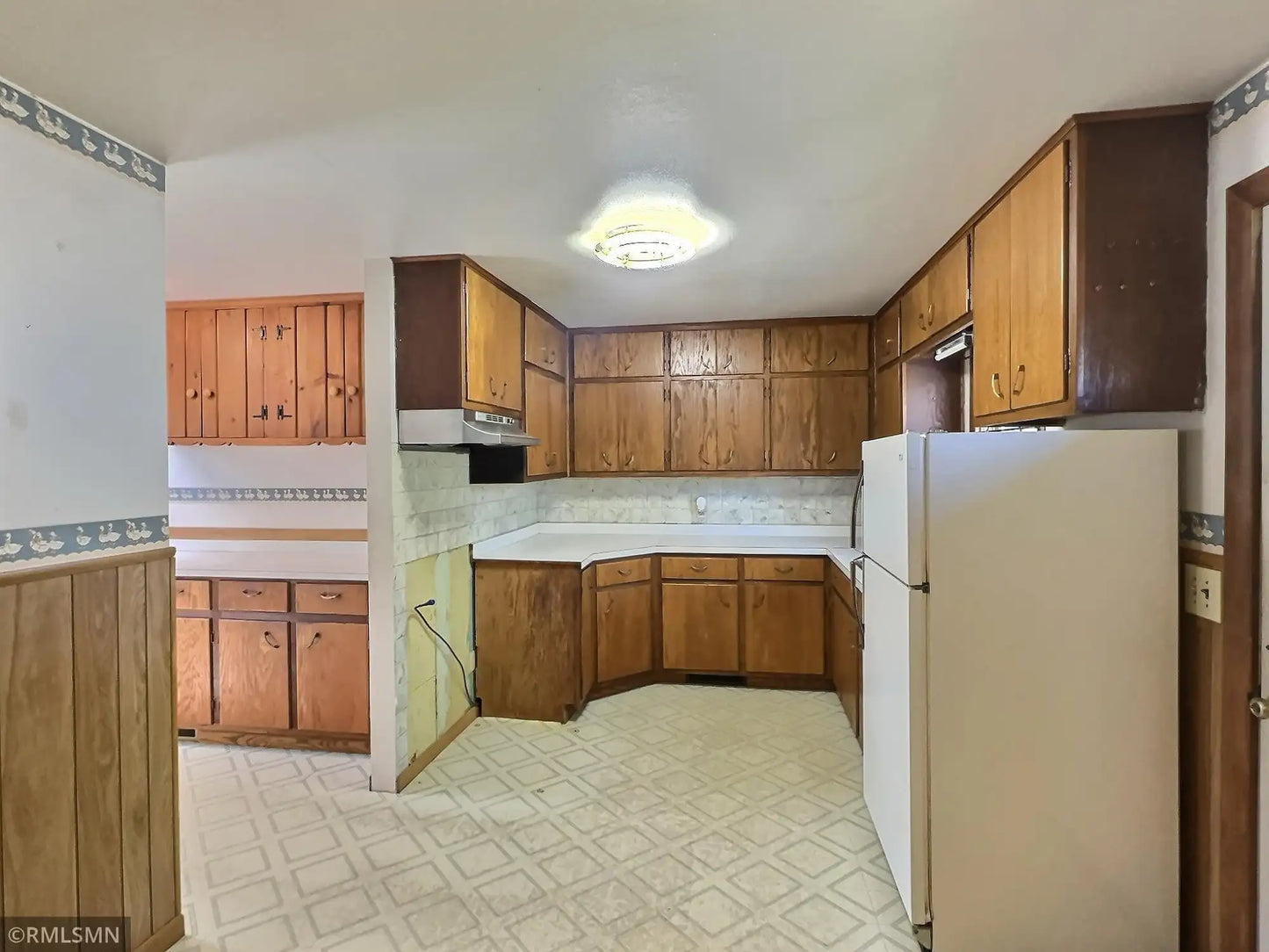 425 Cherry Avenue, Annandale, MN 55302