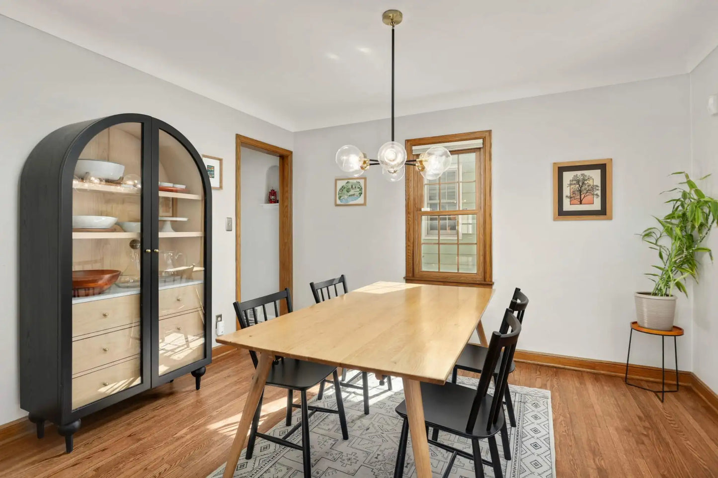 2185 Eleanor Avenue, Saint Paul, MN 55116