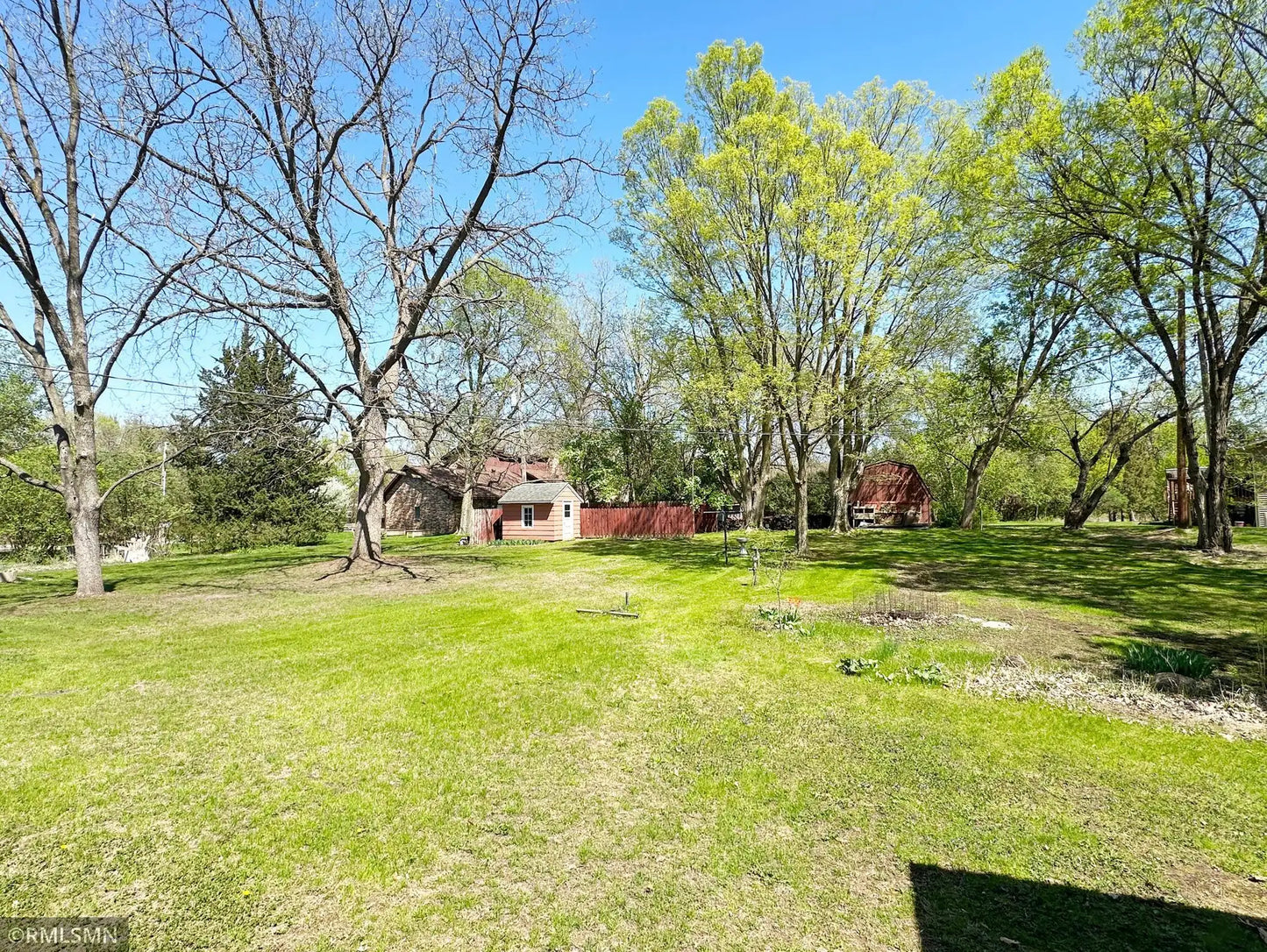 425 Cherry Avenue, Annandale, MN 55302