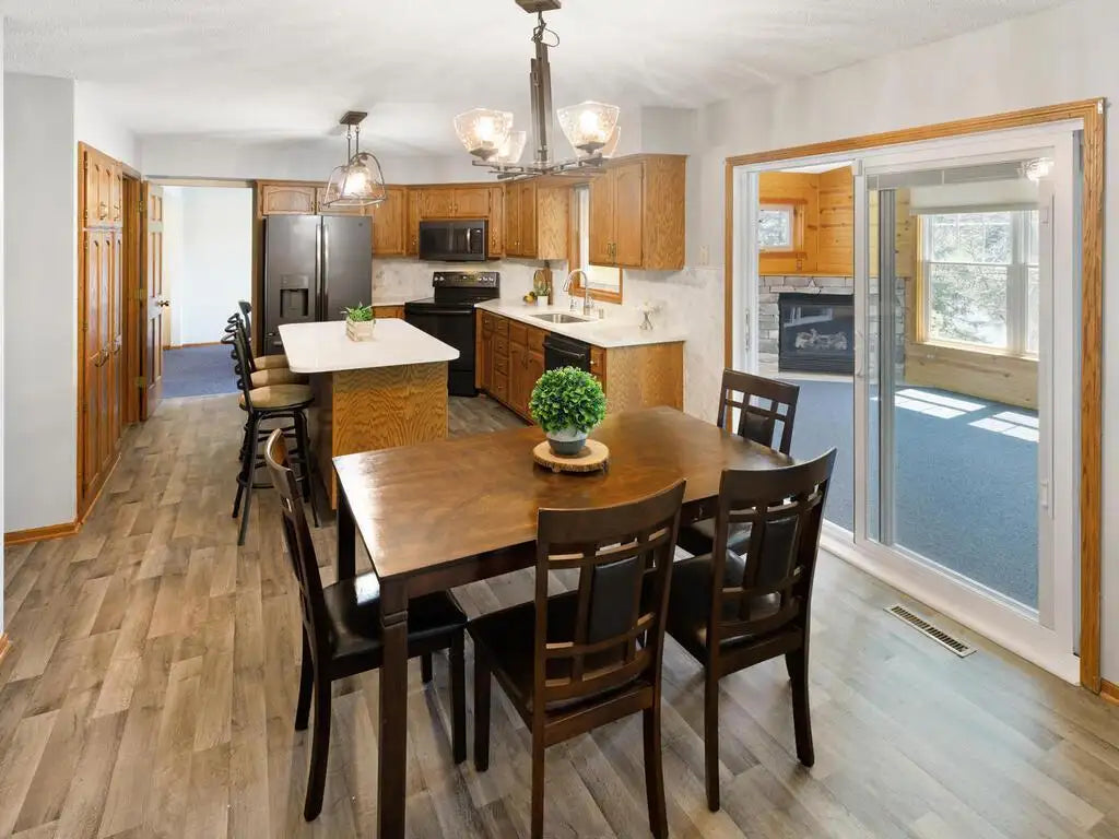 3621 Ashbury Road, Eagan, MN 55122