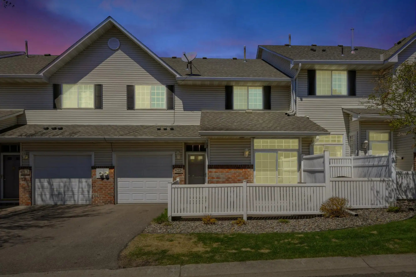 2692 Mallard Drive, Woodbury, MN 55125