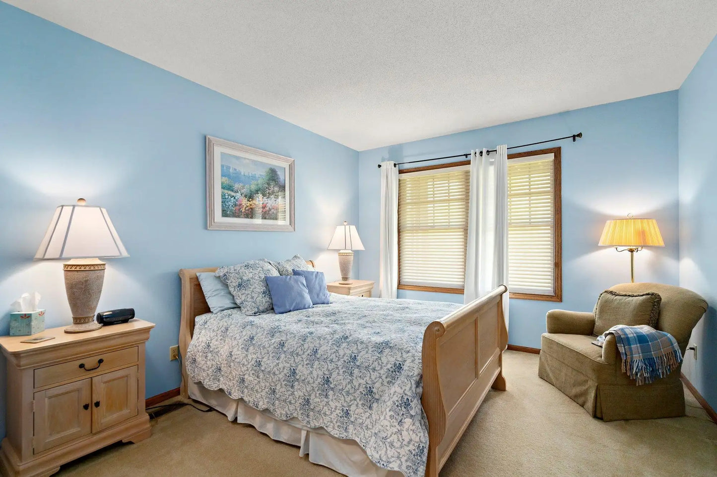19010 Ashcroft Circle, Minnetonka, MN 55345