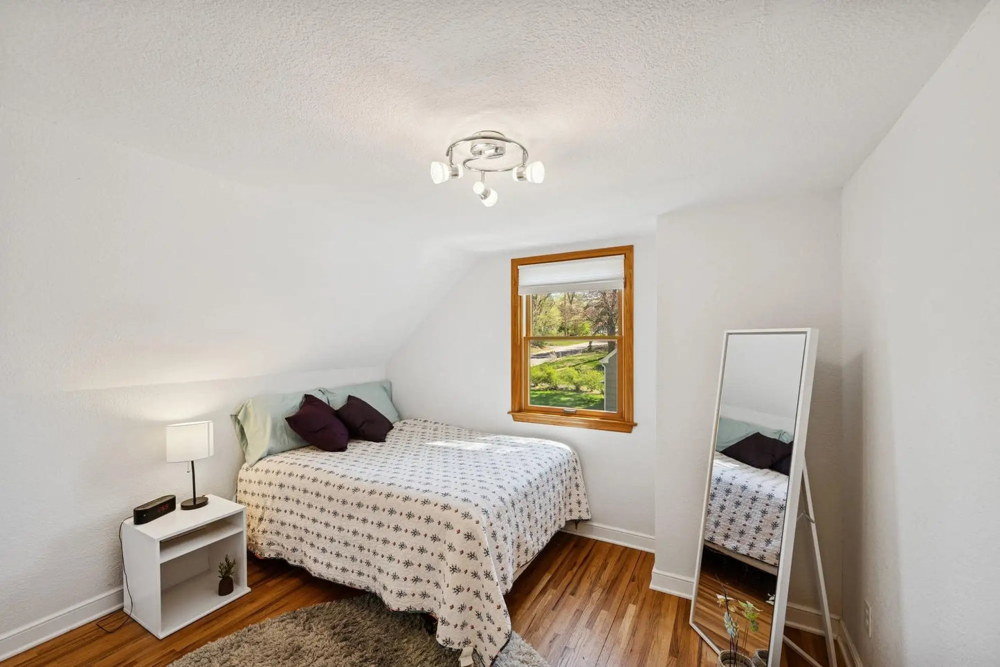 66 Hickory Street, Mahtomedi, MN 55115
