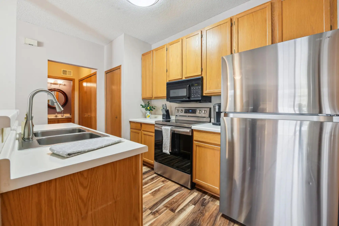 2692 Mallard Drive, Woodbury, MN 55125