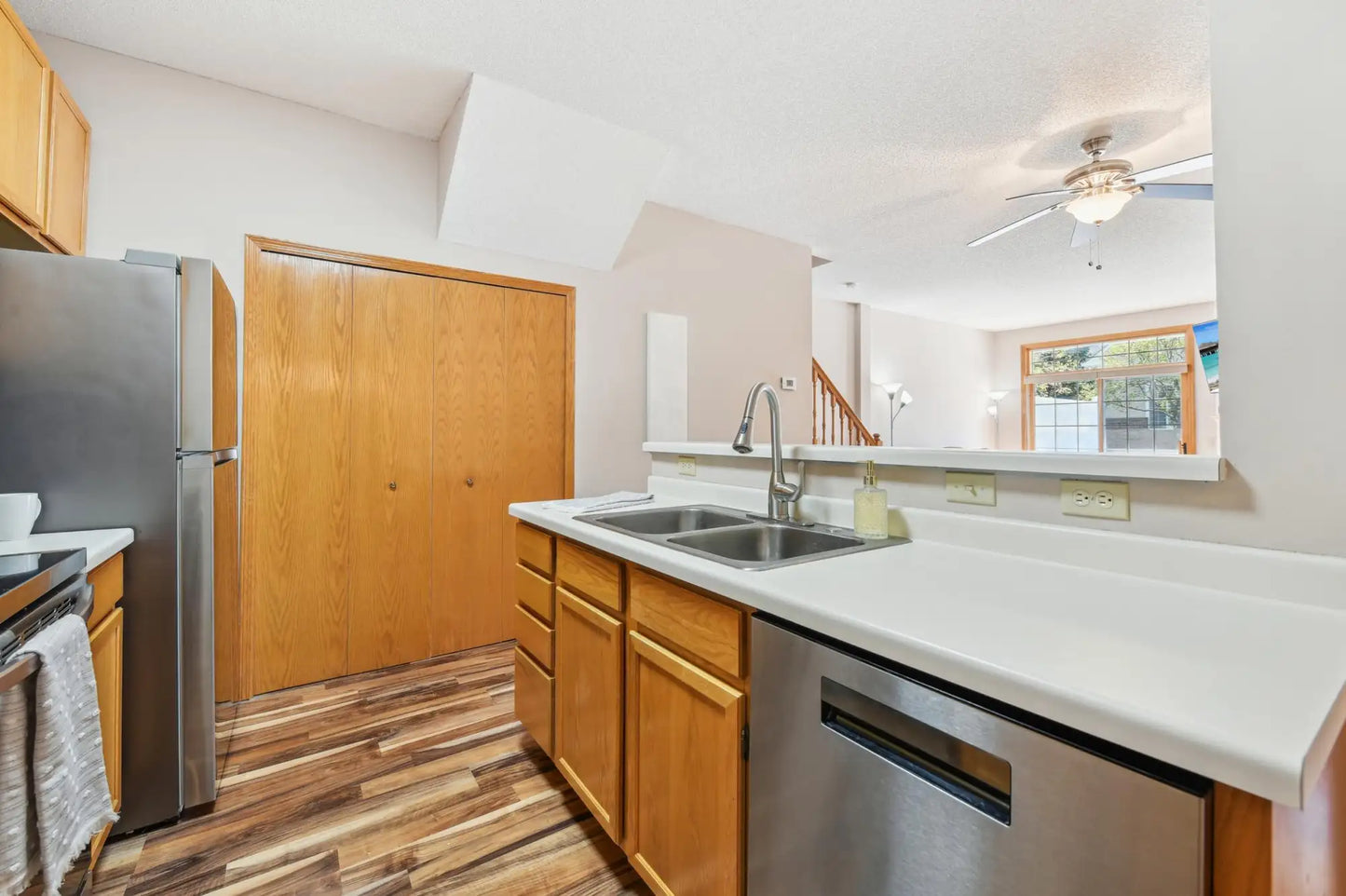 2692 Mallard Drive, Woodbury, MN 55125