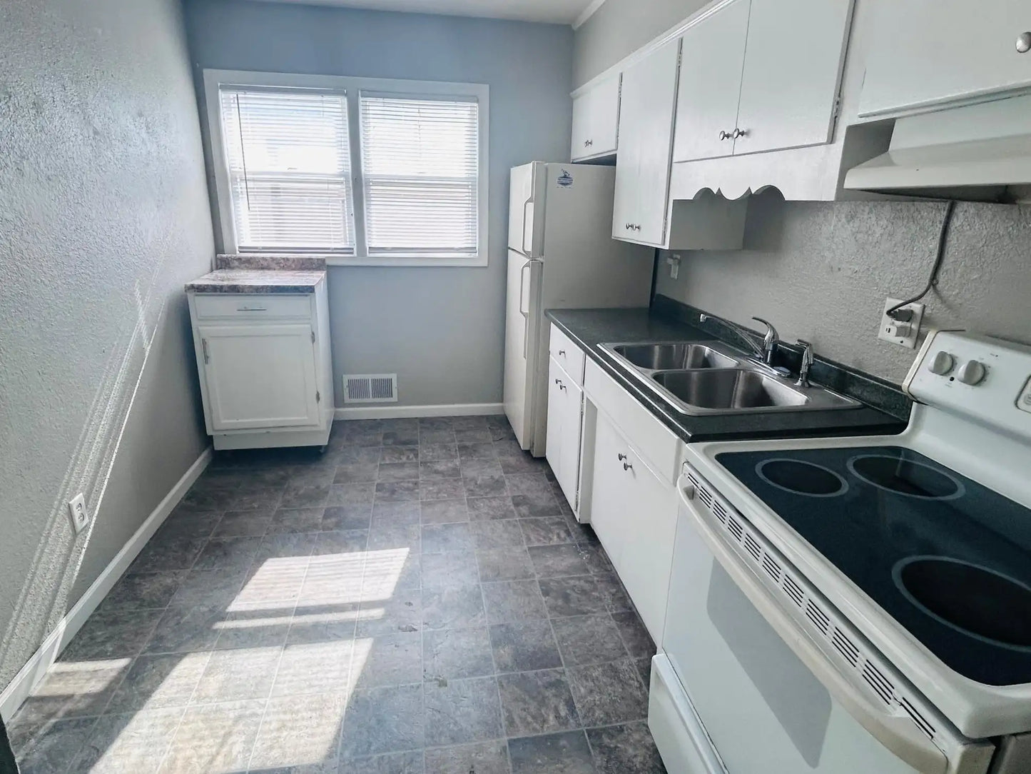 322 Baker Street, Saint Paul, MN 55107