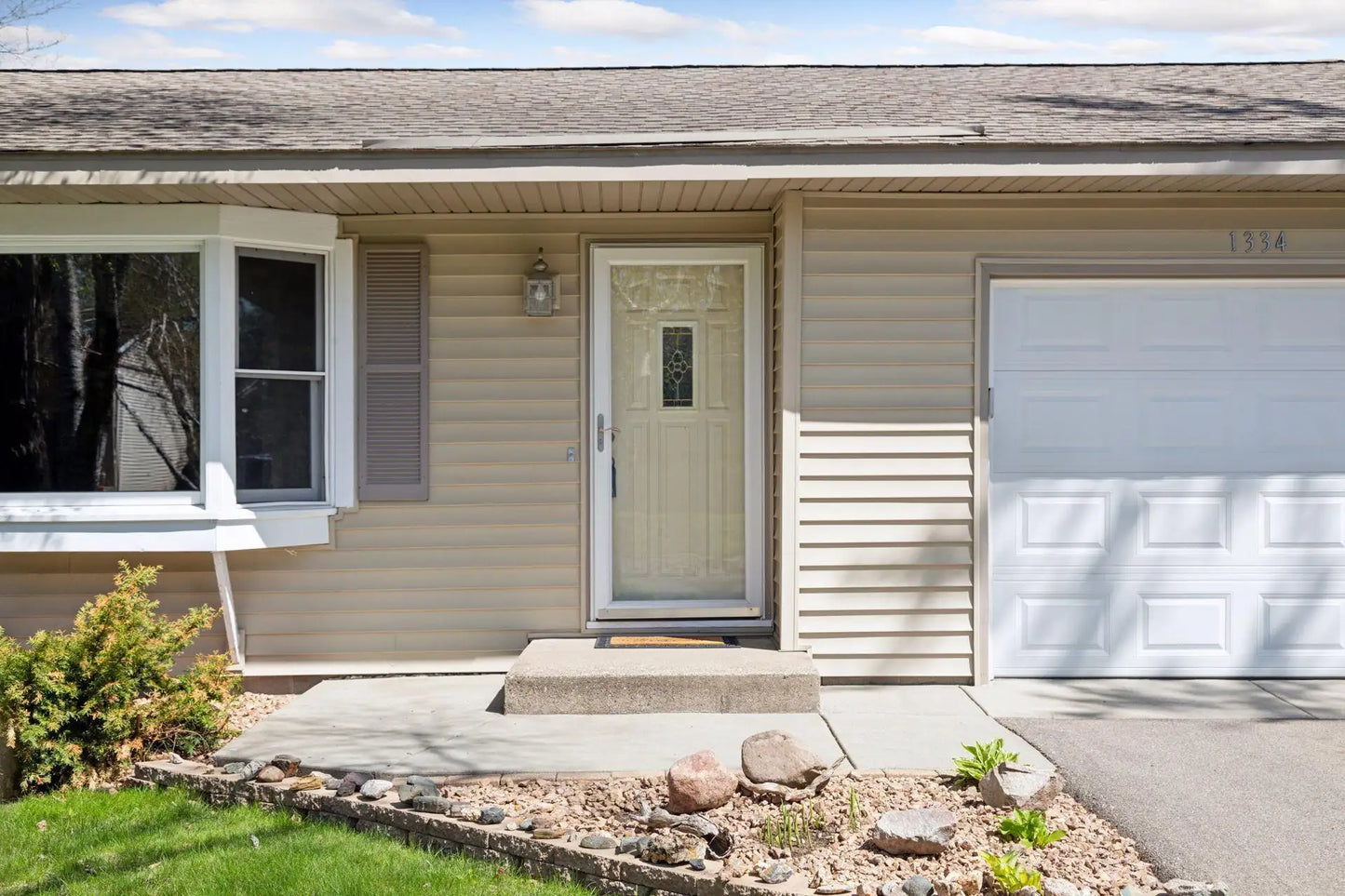 1334 22nd Street, Hastings, MN 55033