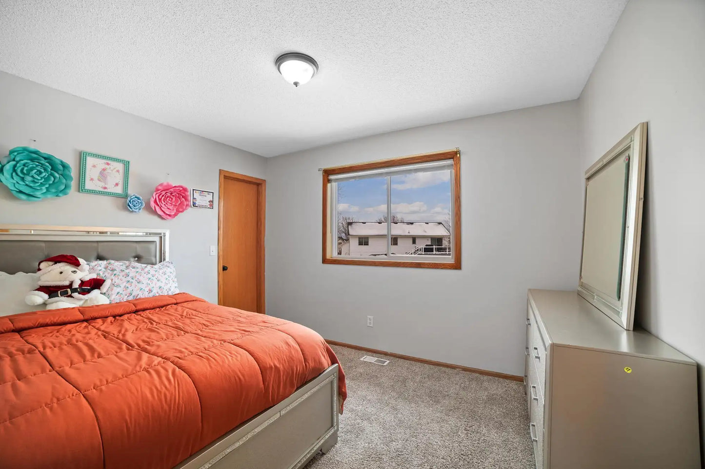 10028 Somerset Lane, Monticello, MN 55362