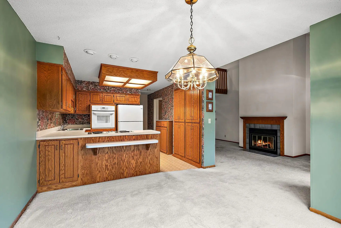 1330 Sunview Drive, Shoreview, MN 55126