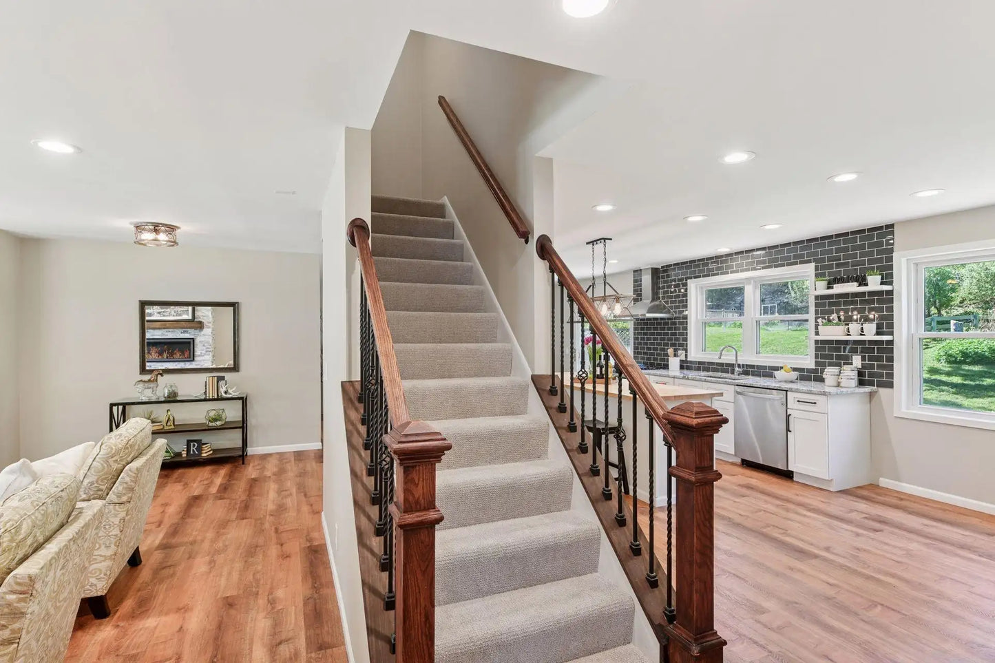 550 Wheeler Drive, Excelsior, MN 55331