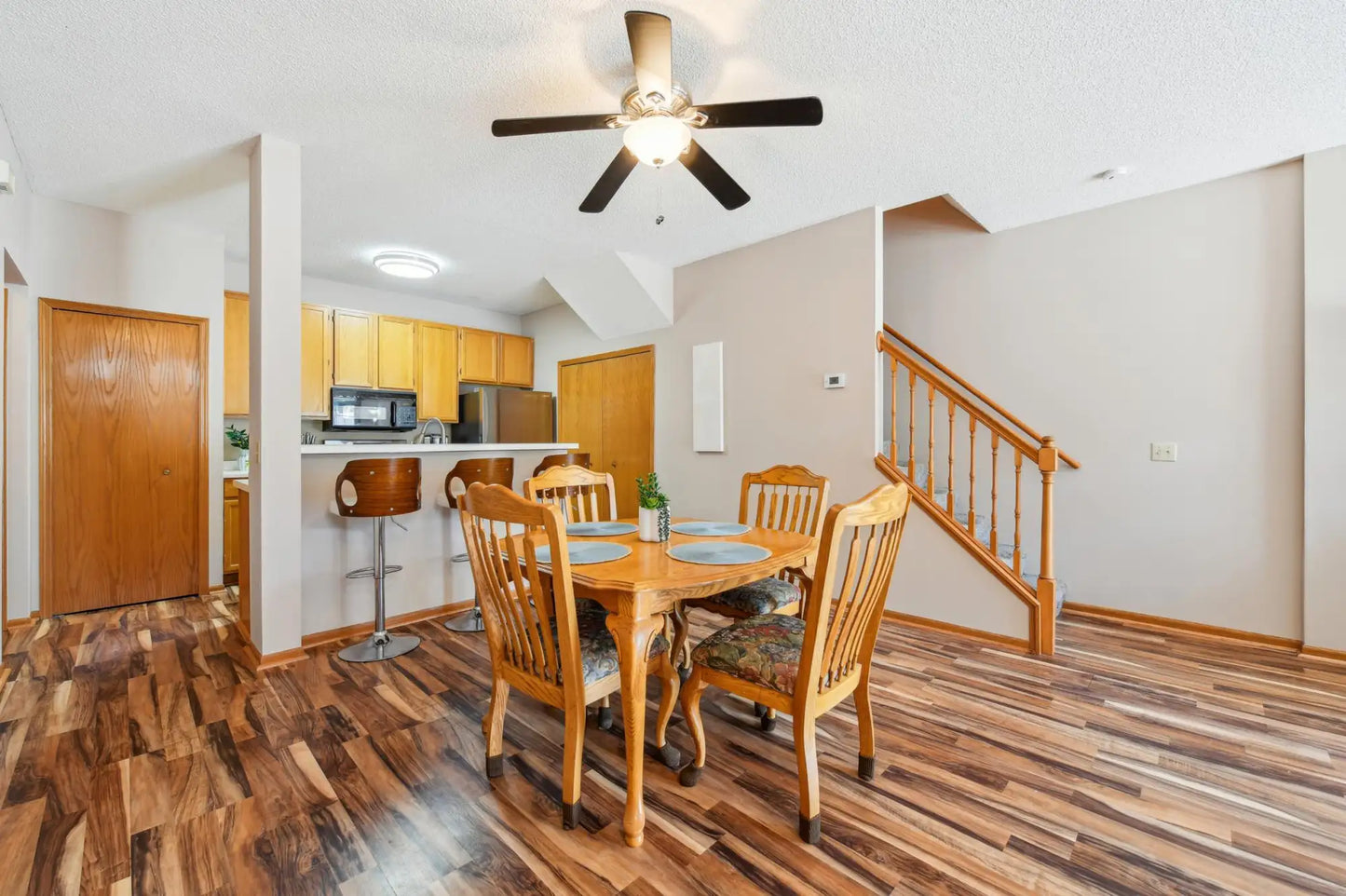 2692 Mallard Drive, Woodbury, MN 55125