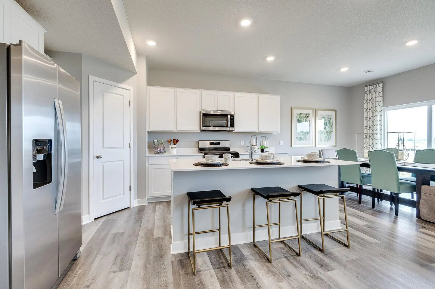207 Snowdrop Trail, Waconia, MN 55387