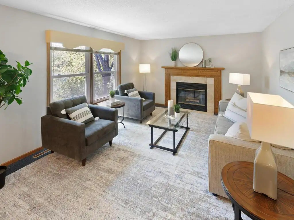 3621 Ashbury Road, Eagan, MN 55122