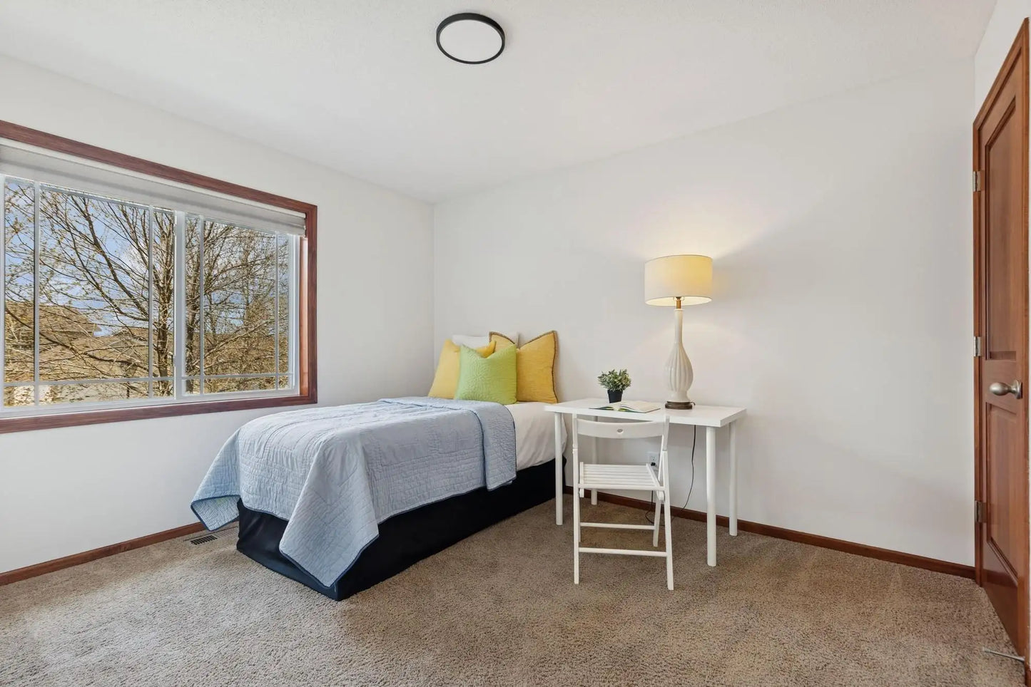 16281 Tahinka Court, Prior Lake, MN 55372
