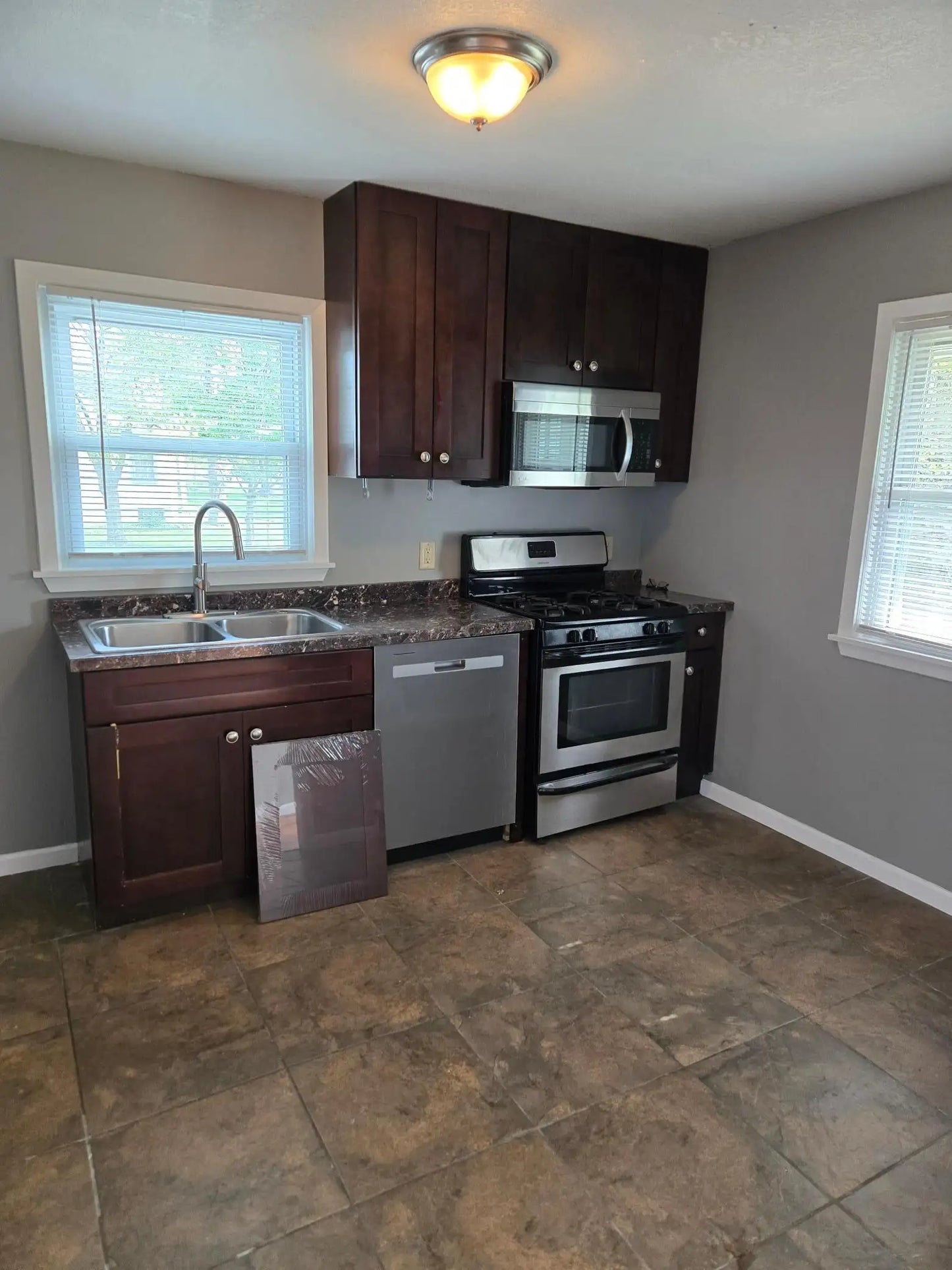 2671 Meridian Drive, Robbinsdale, MN 55422