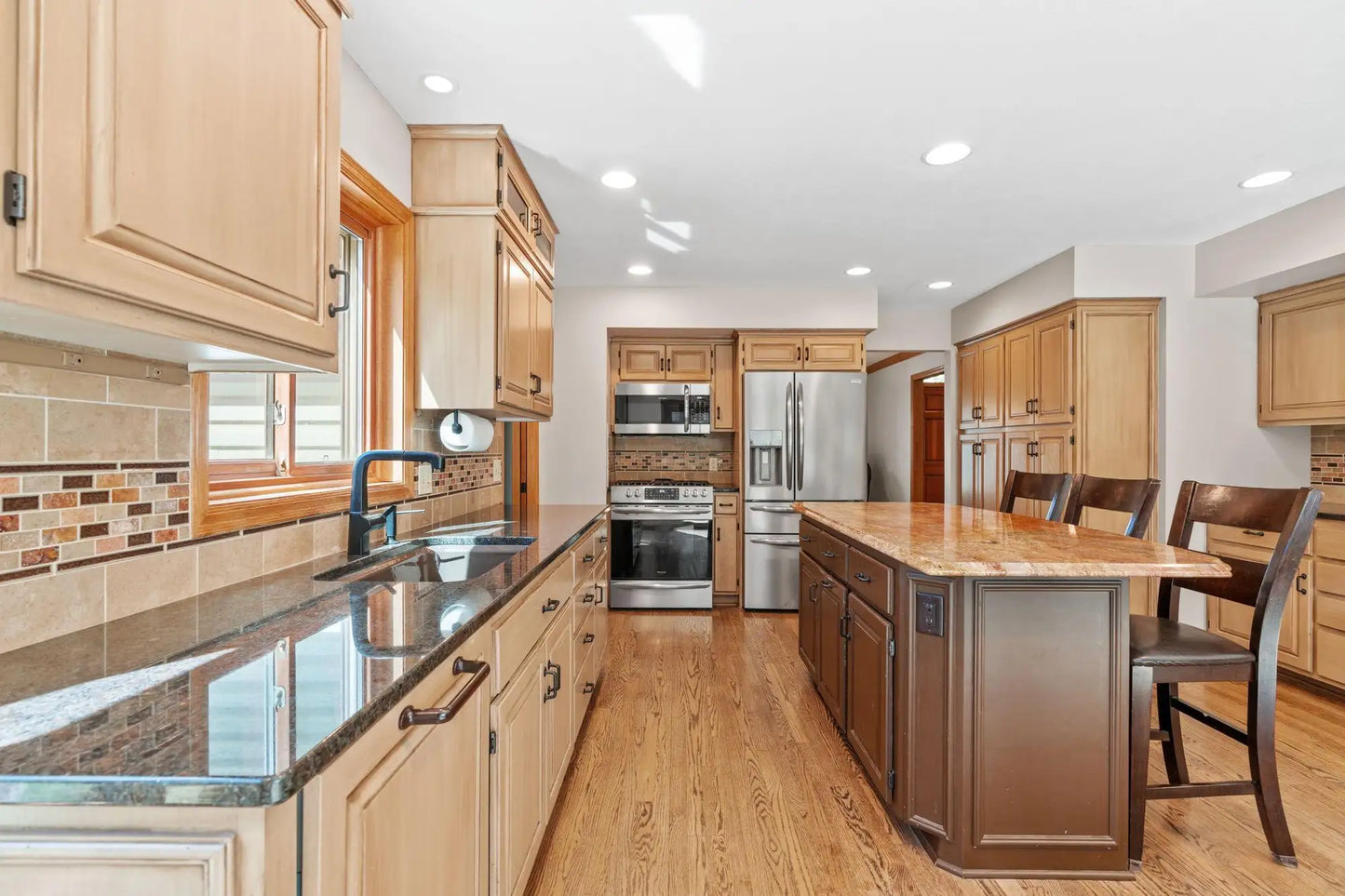14000 96th Avenue, Maple Grove, MN 55369