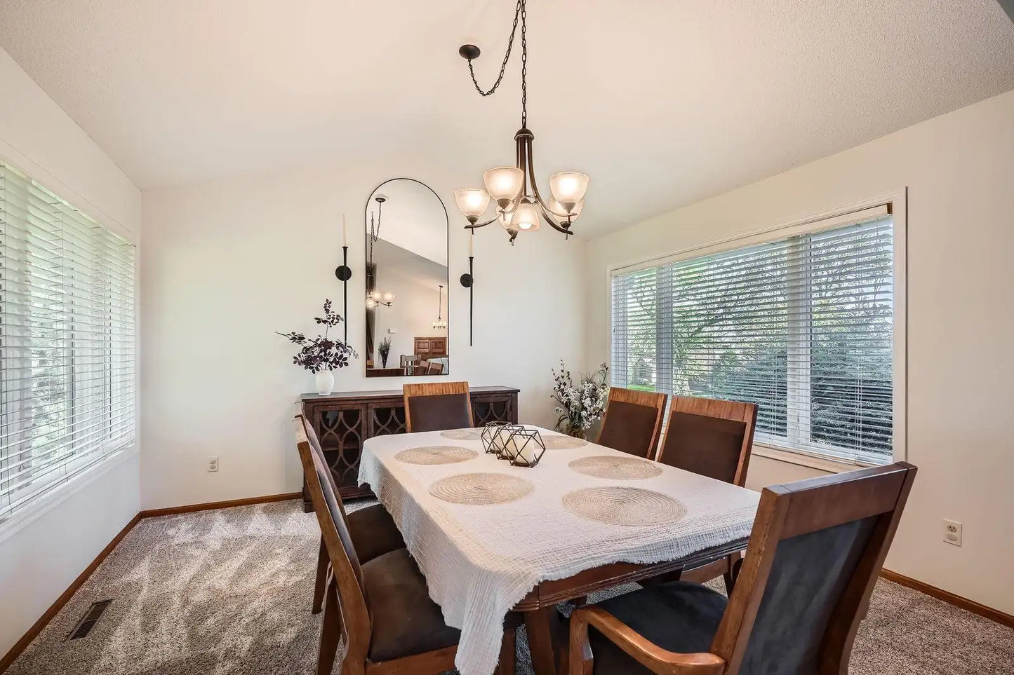 1825 Woodstone Drive, Victoria, MN 55386