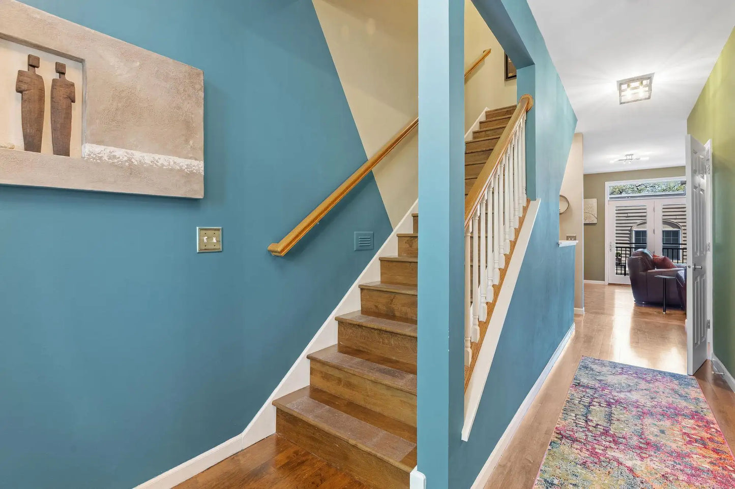 222 Ridgewood Avenue, Minneapolis, MN 55403