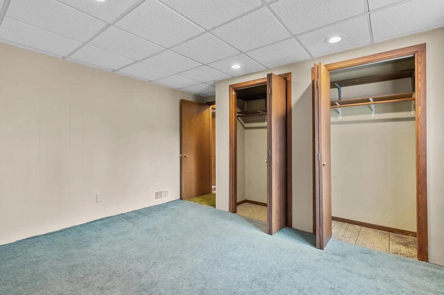 10305 Morris Road, Bloomington, MN 55437