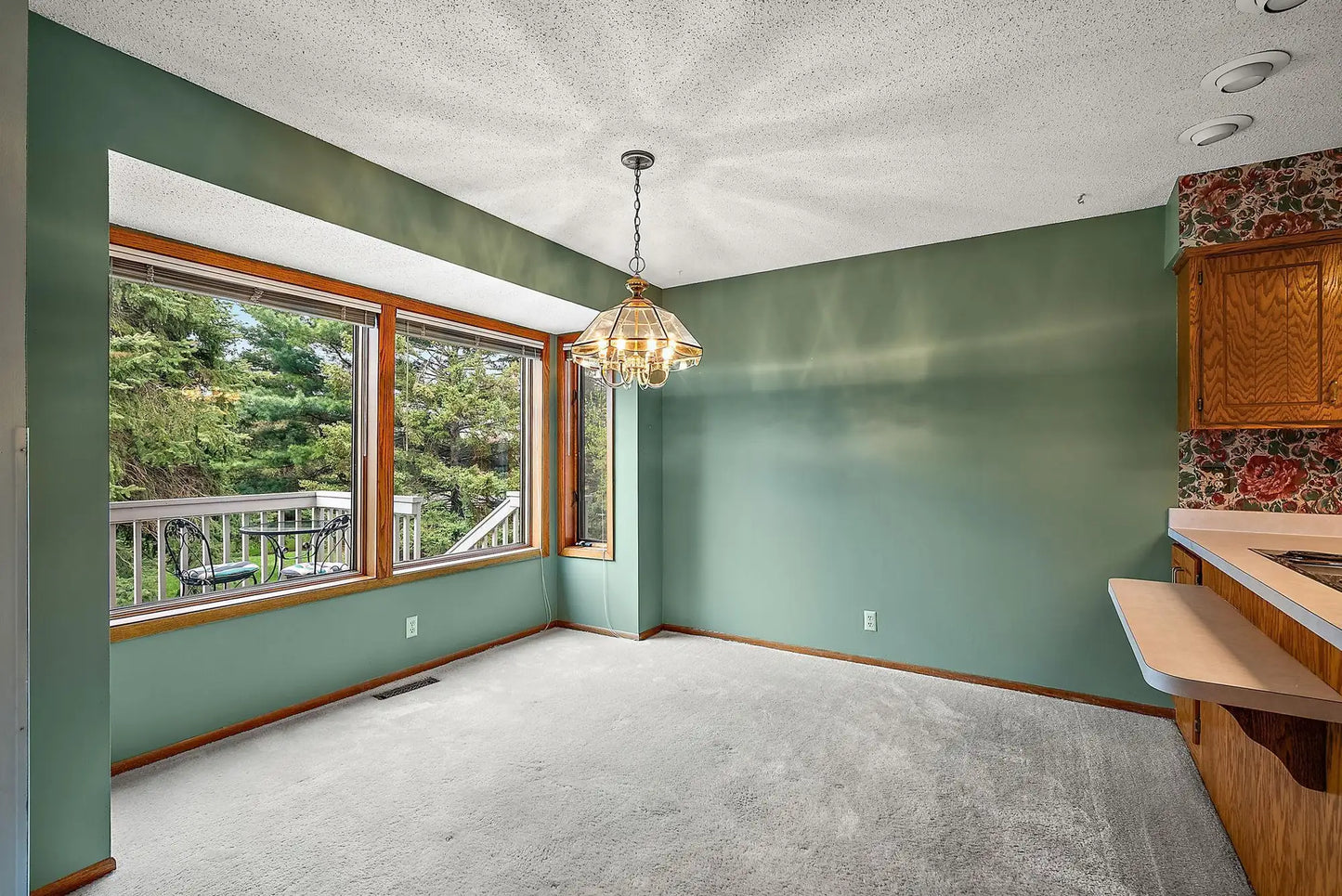 1330 Sunview Drive, Shoreview, MN 55126