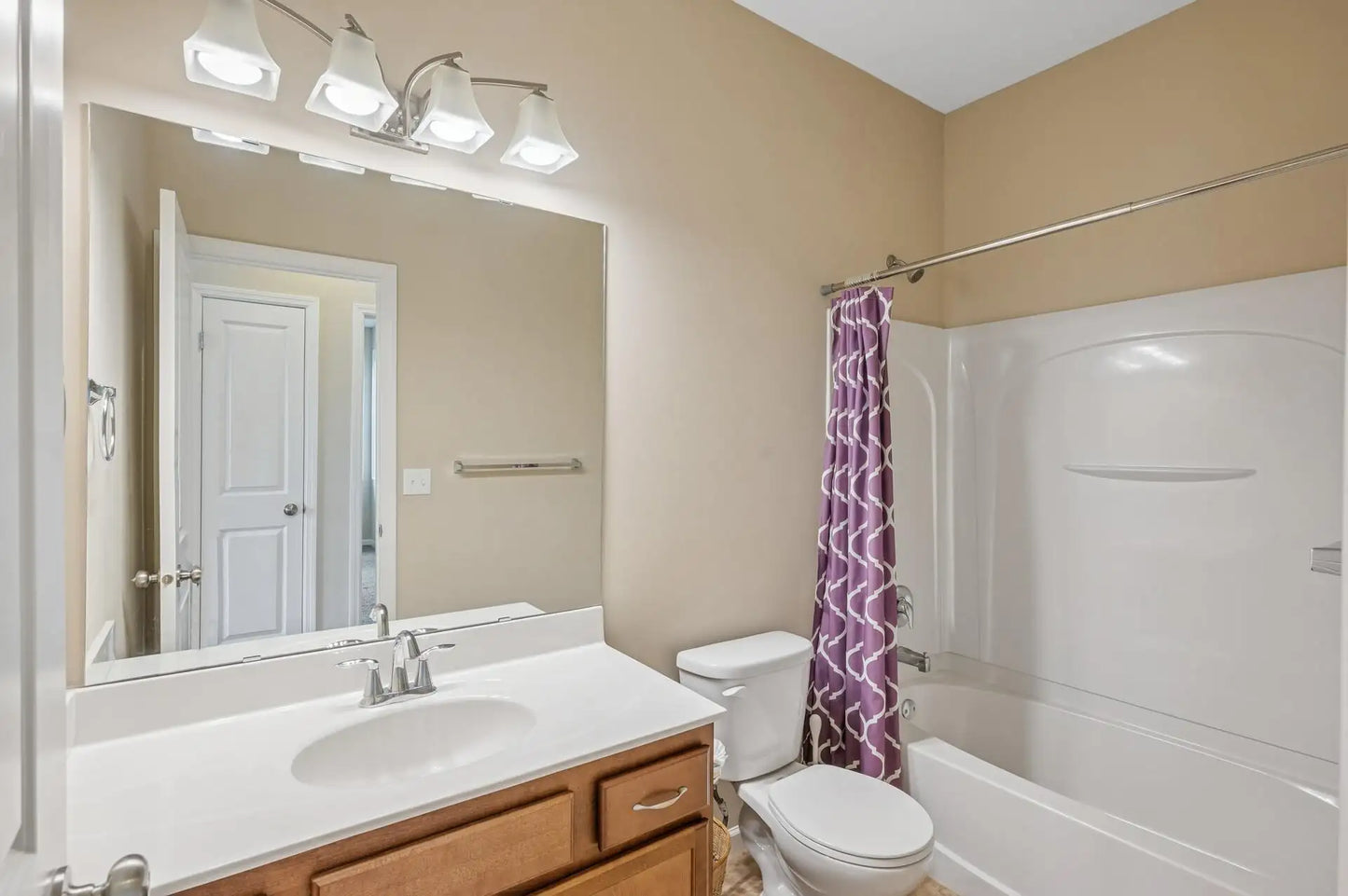 1323 Lylewood Parkway, Carver, MN 55315