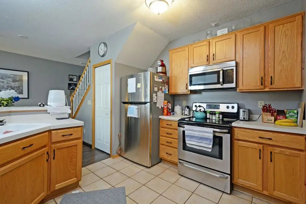 1899 Bluestem Lane, Shoreview, MN 55126