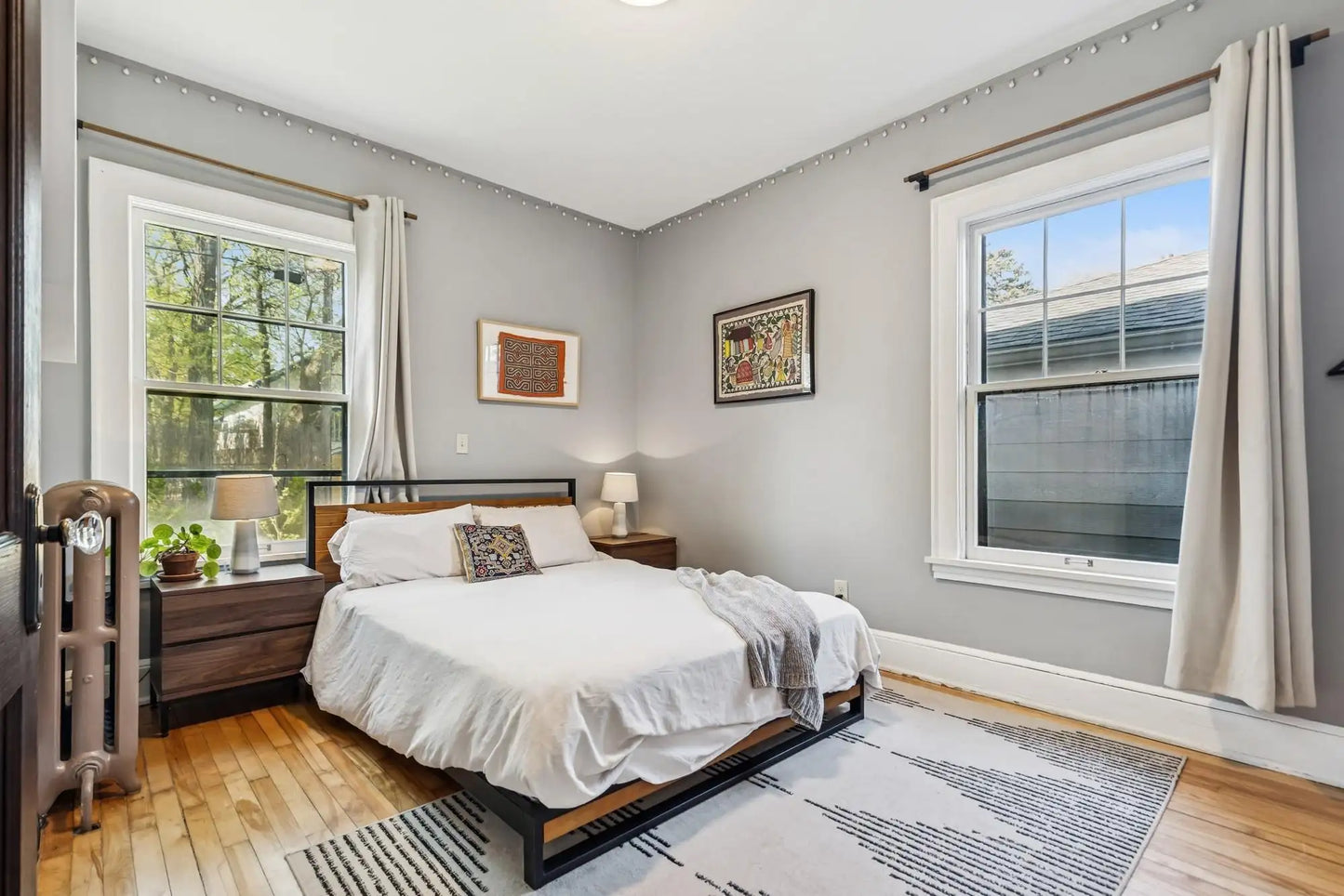 2323 Laurel Avenue, Minneapolis, MN 55405