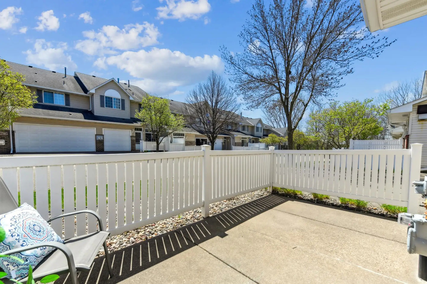 2692 Mallard Drive, Woodbury, MN 55125