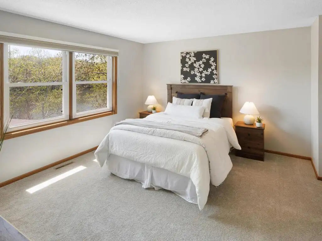3621 Ashbury Road, Eagan, MN 55122