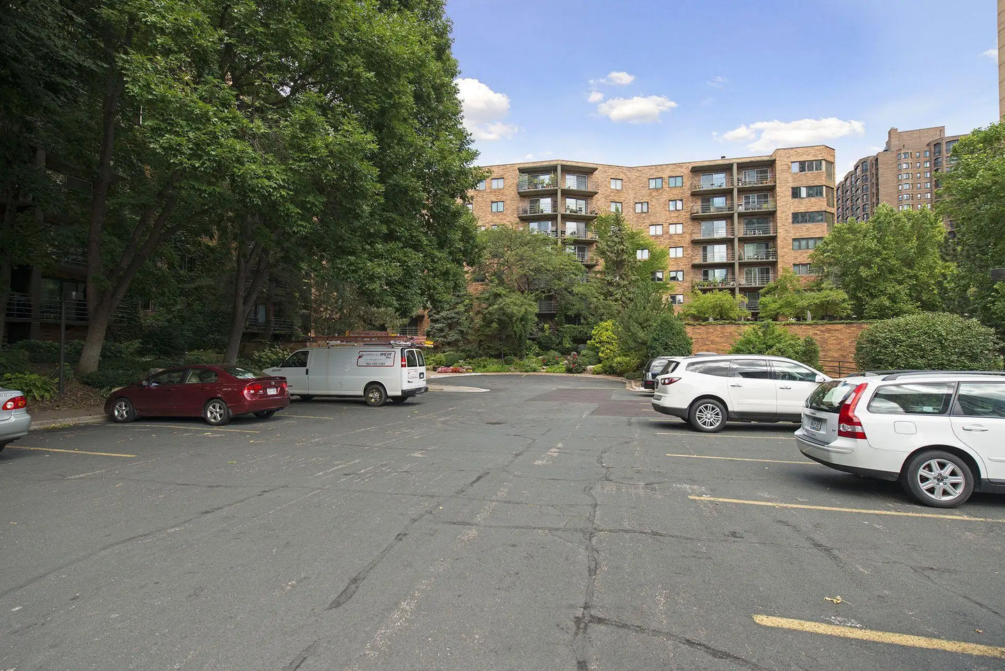 210 Grant Street, Minneapolis, MN 55403