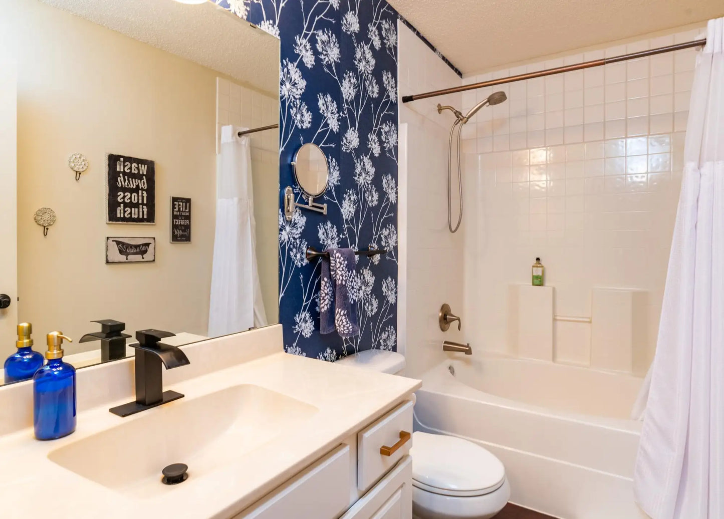 1715 Lusitano Street, Shakopee, MN 55379