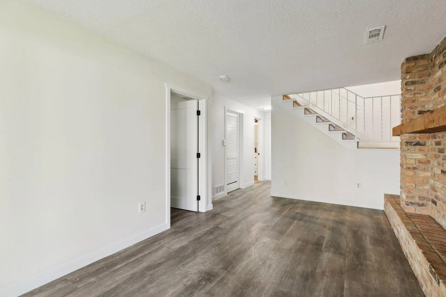 13835 74th Avenue, Maple Grove, MN 55311