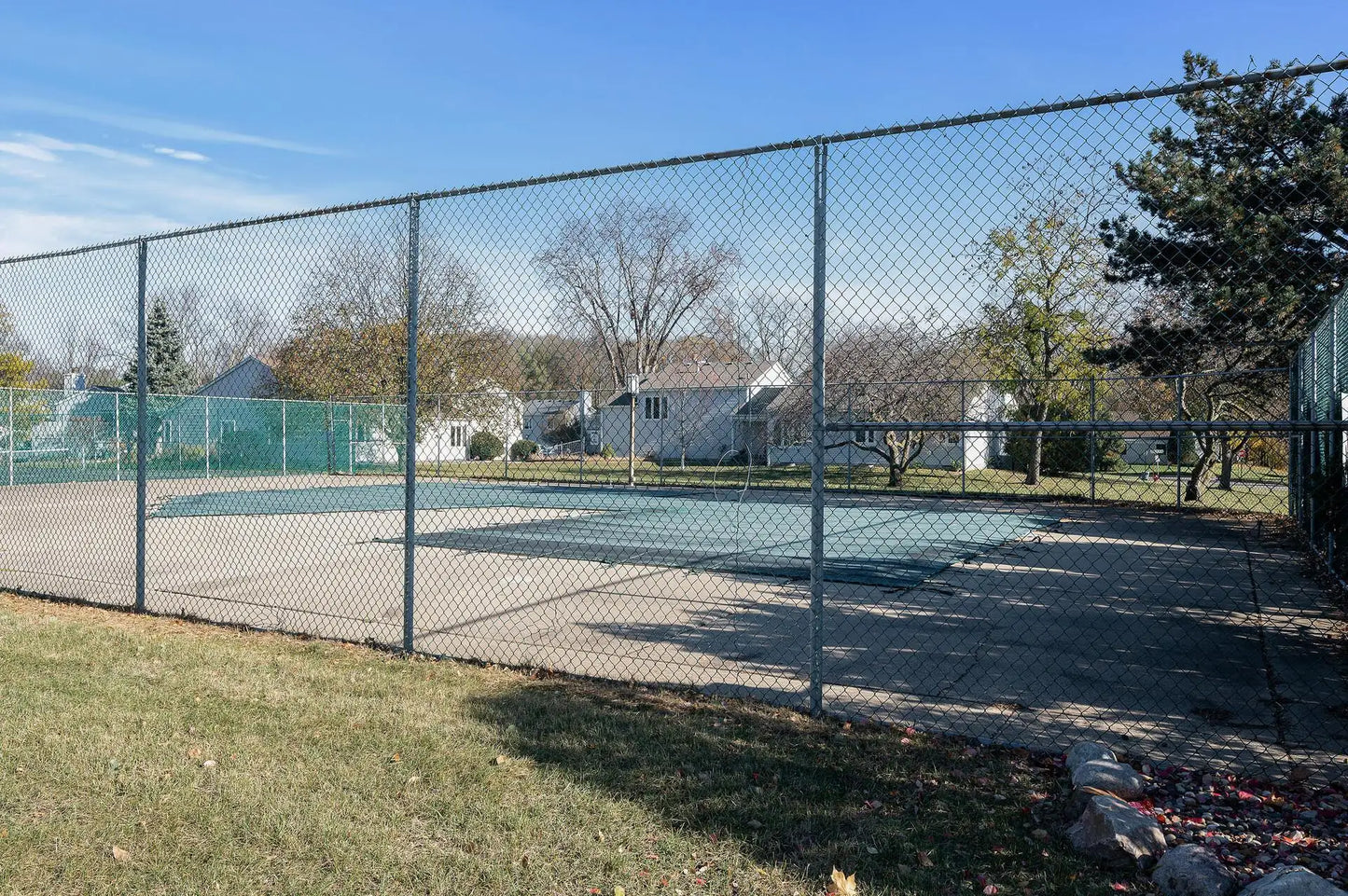 7318 Landau Drive, Bloomington, MN 55438