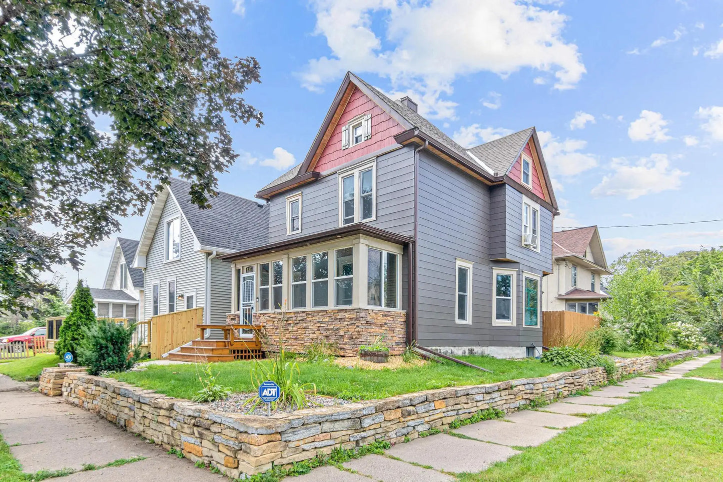 245 Richmond Street, Saint Paul, MN 55102