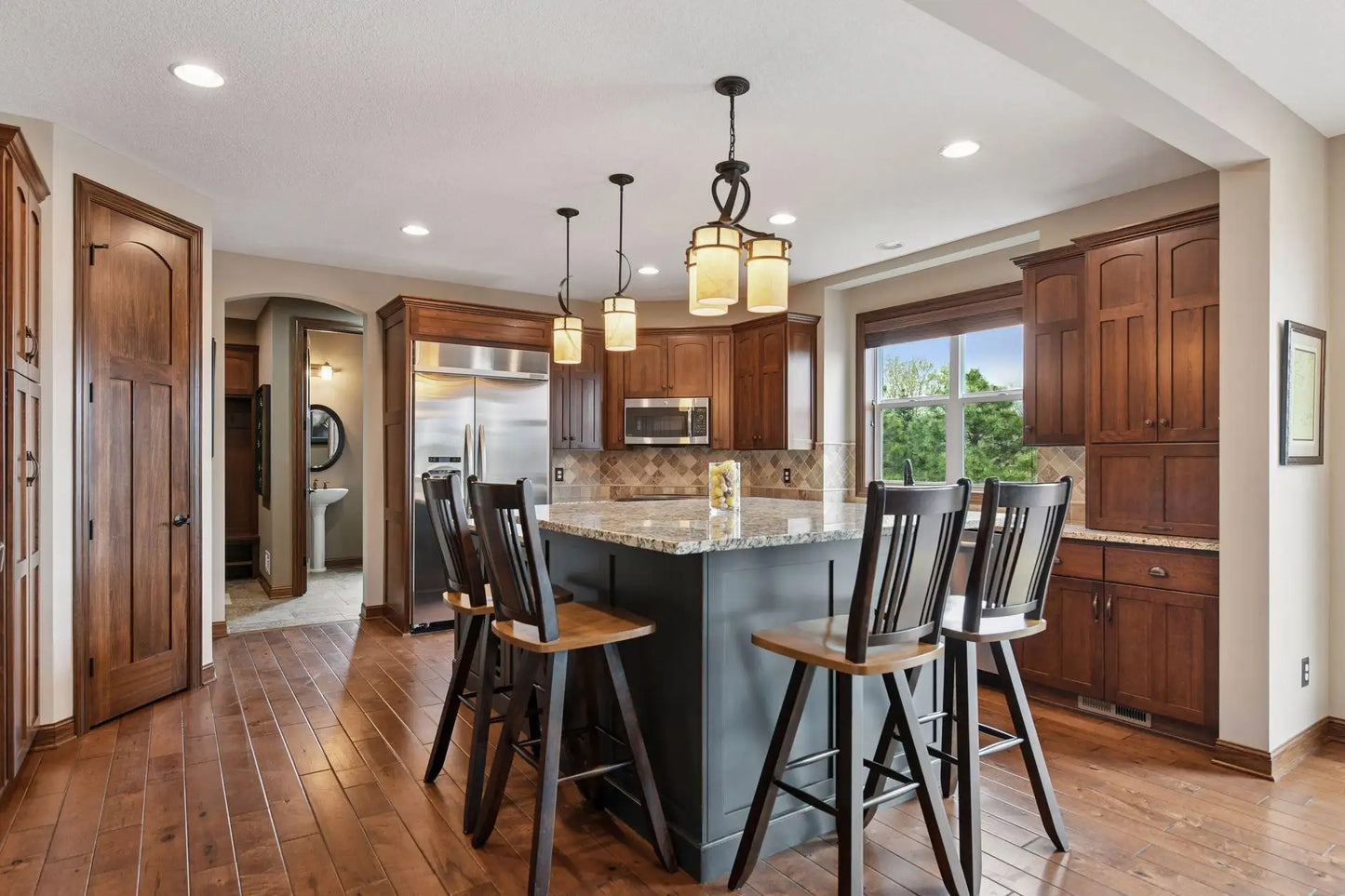 2919 Hilltop Drive, Chaska, MN 55318