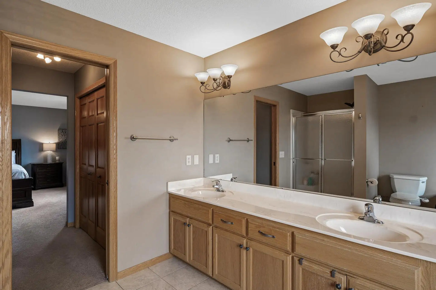 14210 Badger Circle, Prior Lake, MN 55372