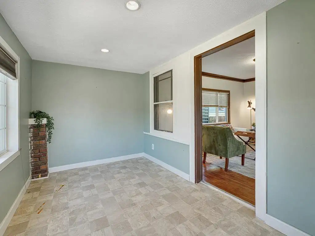 2326 Irving Avenue, Minneapolis, MN 55411
