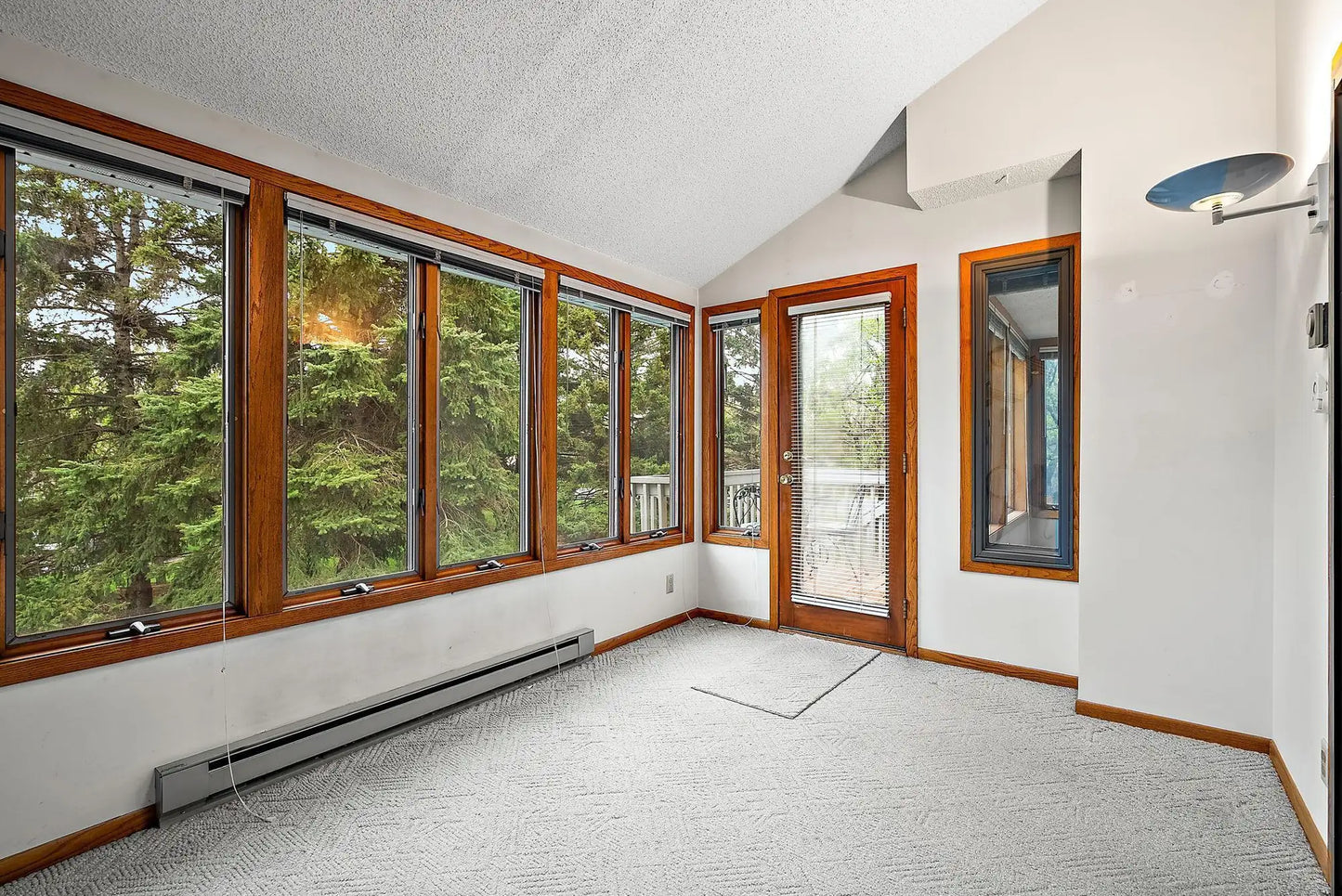 1330 Sunview Drive, Shoreview, MN 55126