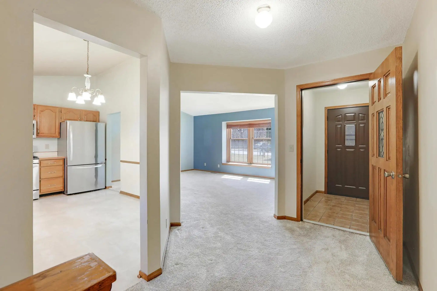2231 Woodlynn Avenue, Maplewood, MN 55109