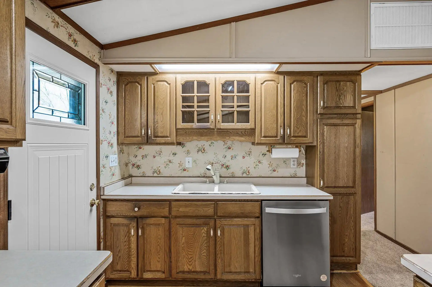 4241 Clark Circle, Vadnais Heights, MN 55127