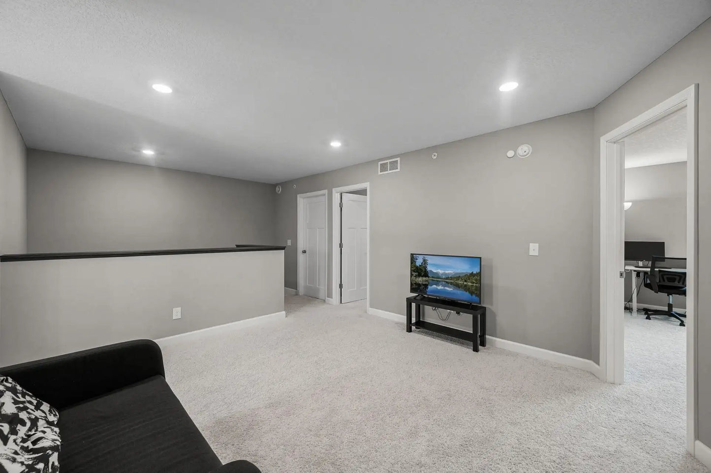 1144 Middlefield Road, Medina, MN 55340