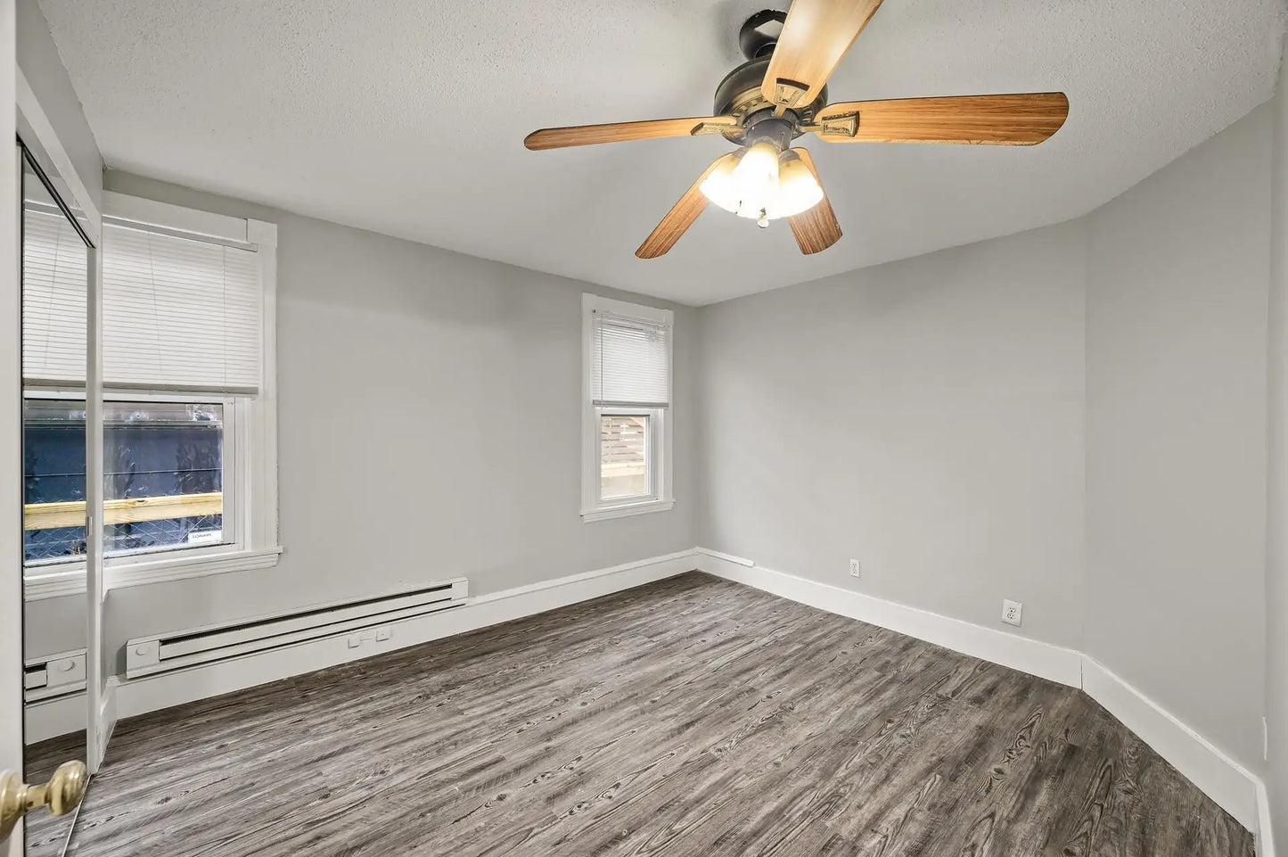 3551 2nd Street, Minneapolis, MN 55418