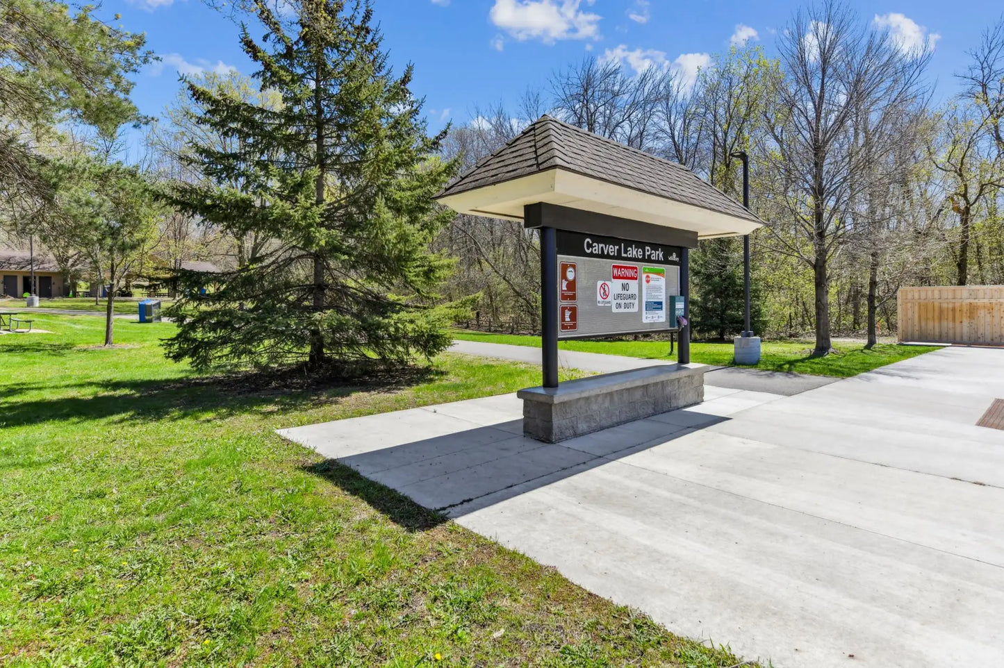 2692 Mallard Drive, Woodbury, MN 55125