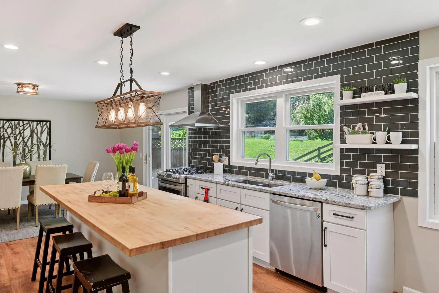 550 Wheeler Drive, Excelsior, MN 55331